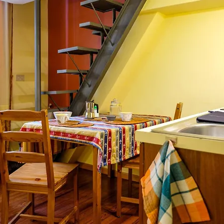 Appartement Charming In Early 1900s Building & Quiet *